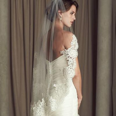 Attractive Tulle  Short Wedding Veil With Lace Appliques , WV0118 - SposaBridal